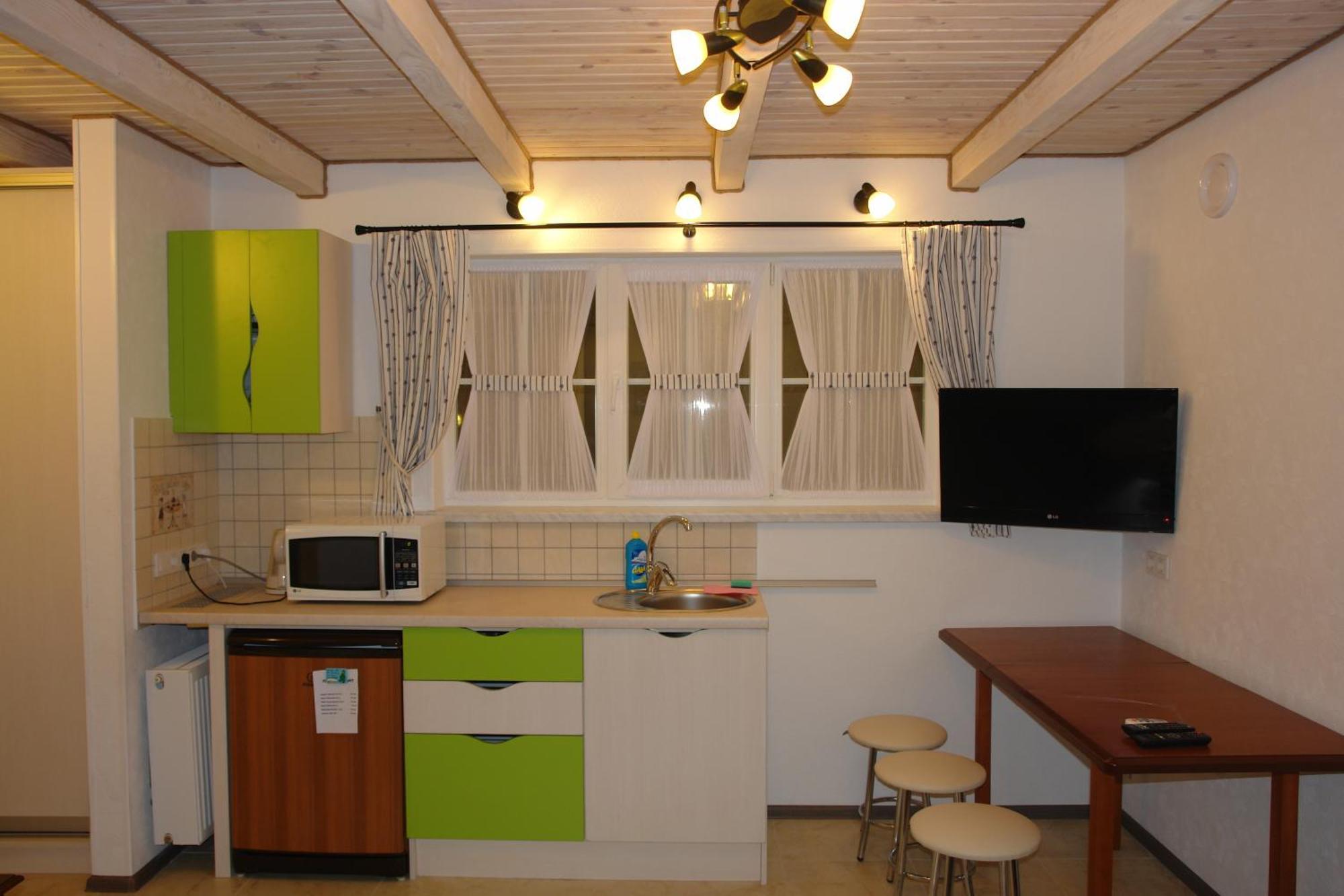 Hotel Sicilia Čornomors'k Esterno foto