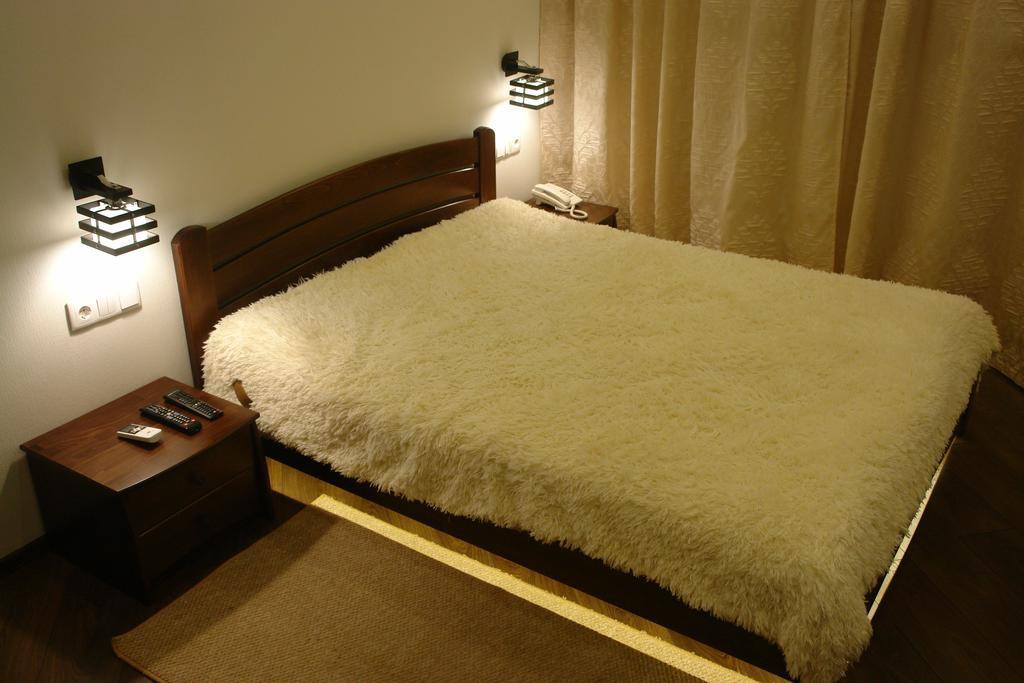 Hotel Sicilia Čornomors'k Esterno foto