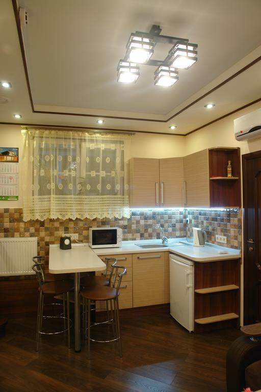 Hotel Sicilia Čornomors'k Esterno foto